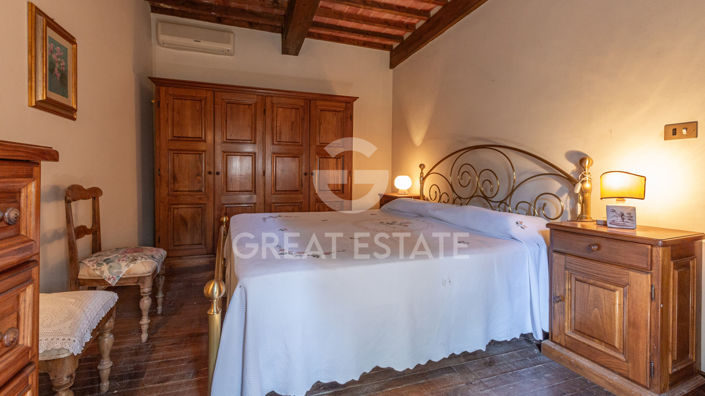 Image No.43-7 Bed Country House for sale