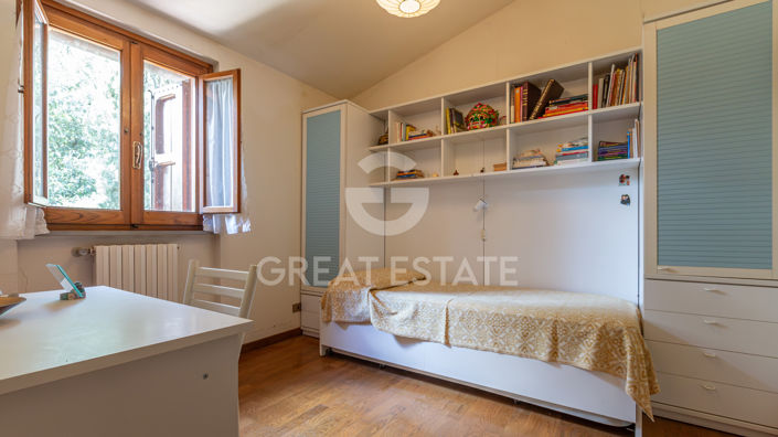 Image No.47-7 Bed Country House for sale