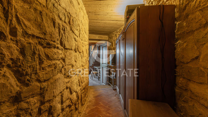 Image No.53-7 Bed Country House for sale