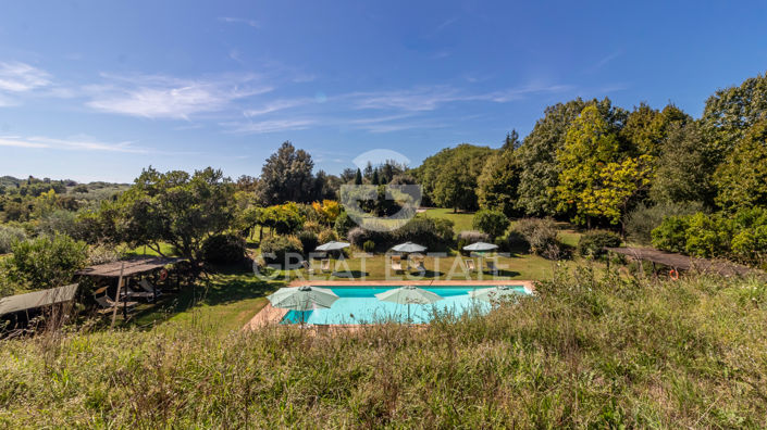 Image No.19-11 Bed Country House for sale