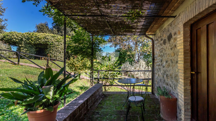 Image No.21-11 Bed Country House for sale