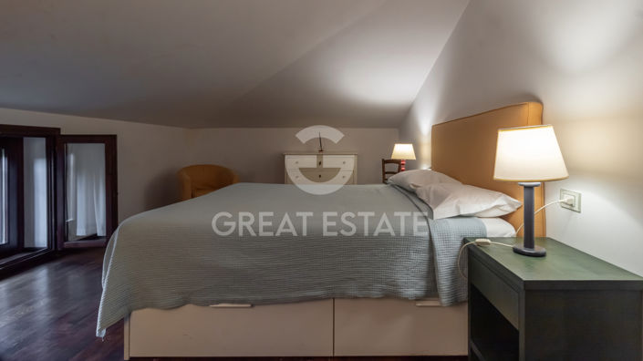 Image No.39-11 Bed Country House for sale