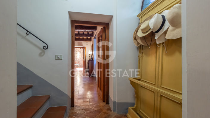 Image No.42-11 Bed Country House for sale