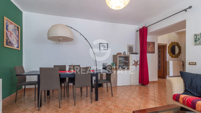 Image No.17-3 Bed Country House for sale