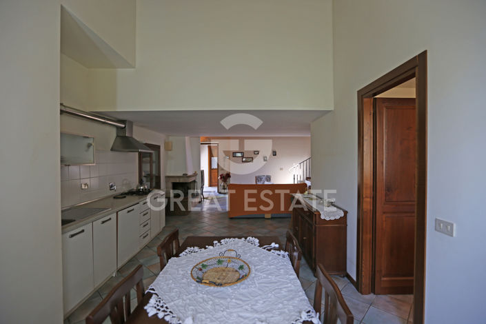 Image No.23-8 Bed Country House for sale