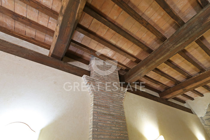 Image No.35-8 Bed Country House for sale