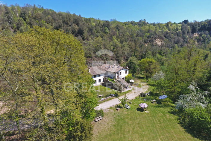 Image No.8-8 Bed Country House for sale