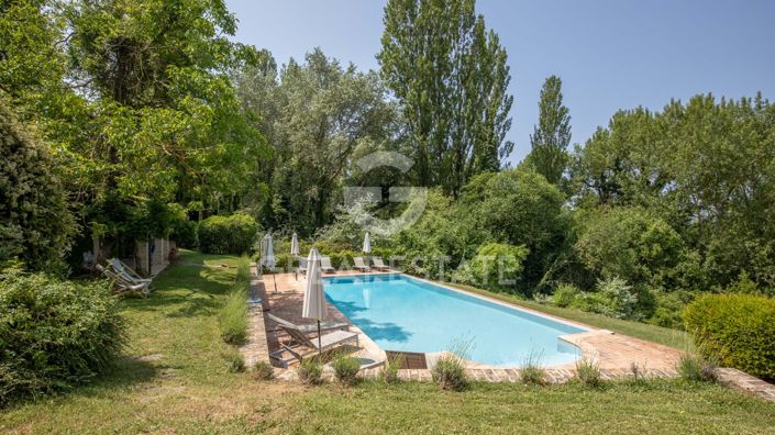 Image No.9-5 Bed Country House for sale