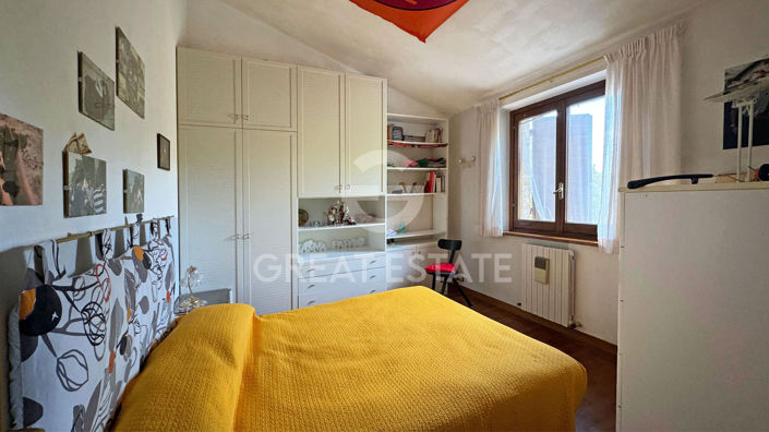 Image No.13-6 Bed Country House for sale