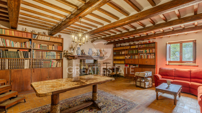 Image No.29-4 Bed Country House for sale