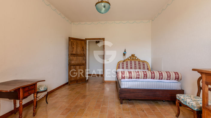 Image No.33-4 Bed Country House for sale