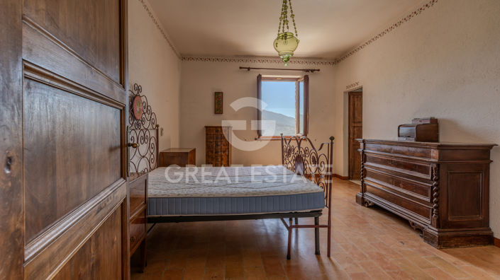 Image No.36-4 Bed Country House for sale