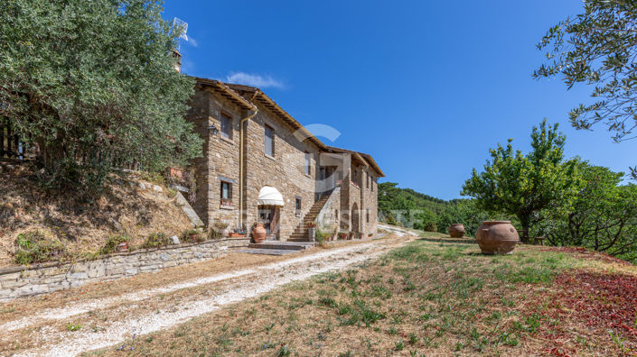 Image No.8-4 Bed Country House for sale