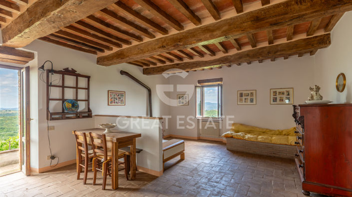 Image No.14-6 Bed Country House for sale