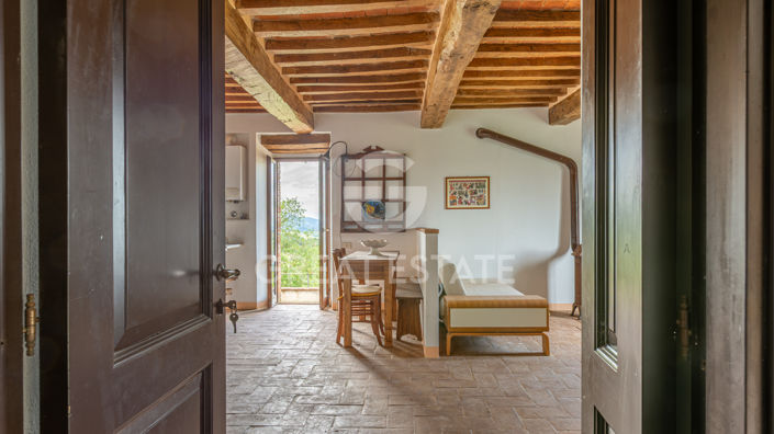 Image No.2-6 Bed Country House for sale