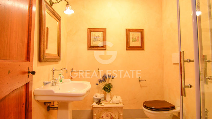 Image No.16-4 Bed Country House for sale