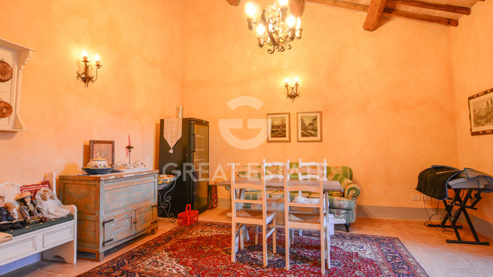 Image No.19-4 Bed Country House for sale