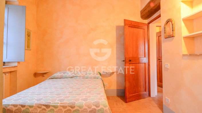 Image No.23-4 Bed Country House for sale