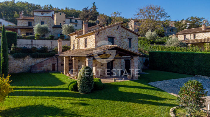 Image No.31-4 Bed Country House for sale