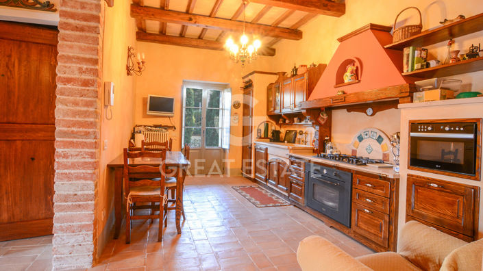 Image No.5-4 Bed Country House for sale