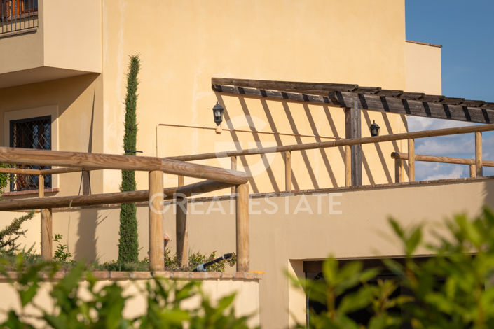 Image No.12-2 Bed Villa for sale