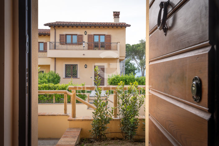 Image No.19-2 Bed Villa for sale