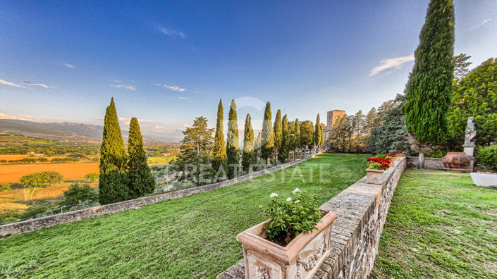 Image No.17-5 Bed Villa for sale