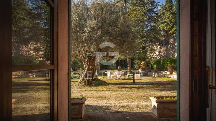 Image No.19-5 Bed Villa for sale