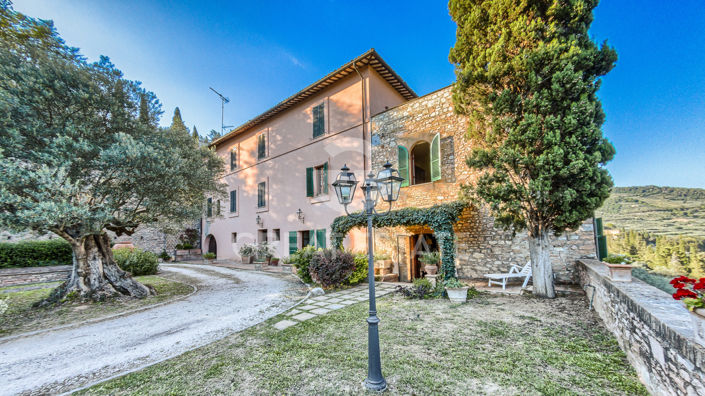 Image No.3-5 Bed Villa for sale