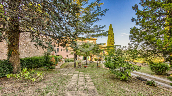 Image No.8-5 Bed Villa for sale