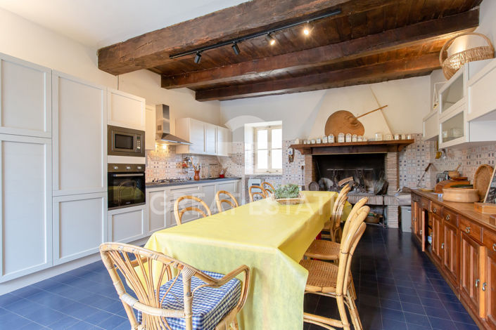 Image No.17-12 Bed Country House for sale