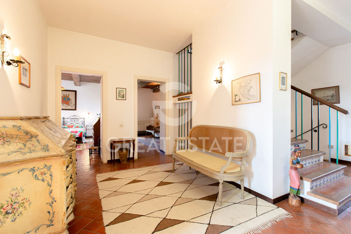 Image No.27-12 Bed Country House for sale