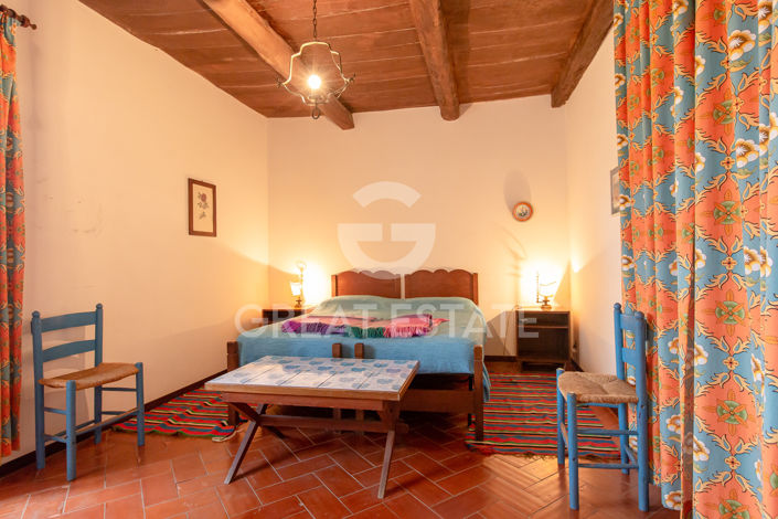 Image No.31-12 Bed Country House for sale