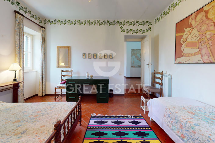 Image No.36-12 Bed Country House for sale