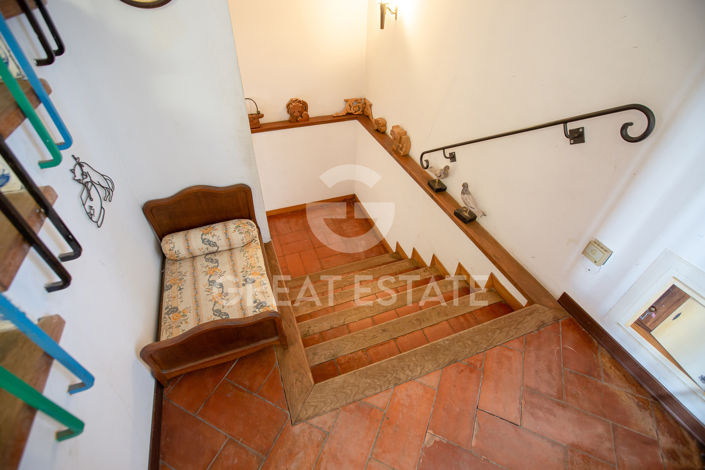 Image No.39-12 Bed Country House for sale