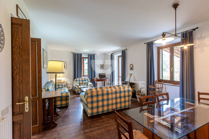 Image No.50-12 Bed Country House for sale