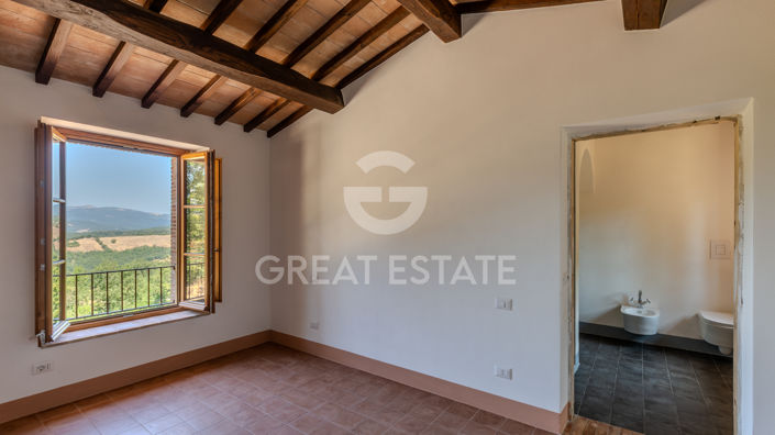 Image No.19-2 Bed Country House for sale