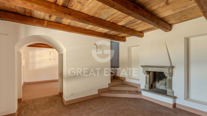 Image No.3-2 Bed Country House for sale