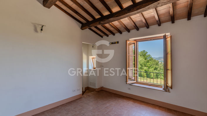 Image No.21-2 Bed Country House for sale