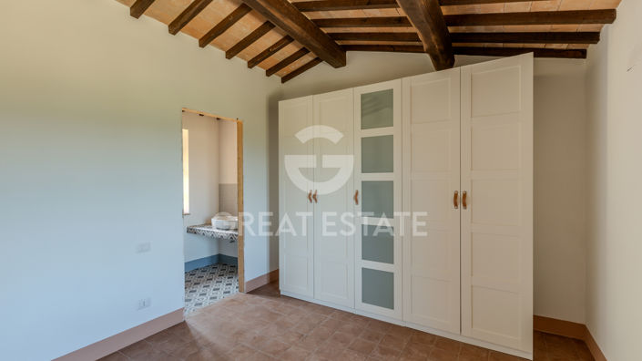 Image No.23-2 Bed Country House for sale