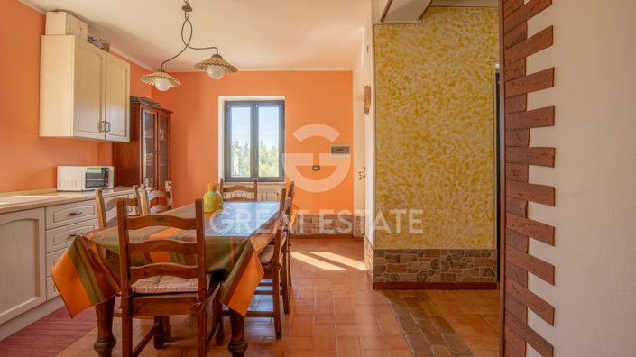 Image No.15-2 Bed Country House for sale