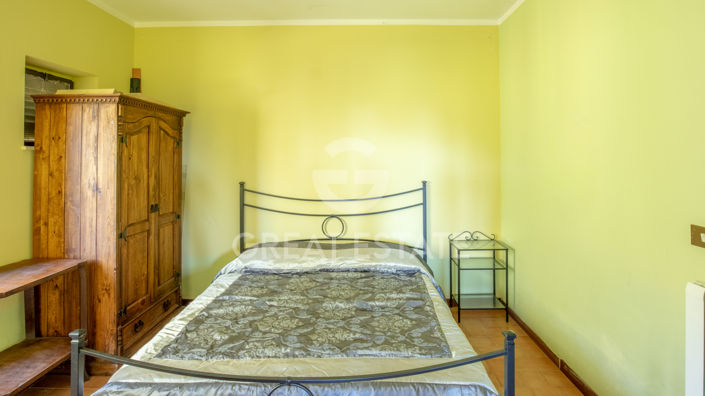 Image No.18-2 Bed Country House for sale