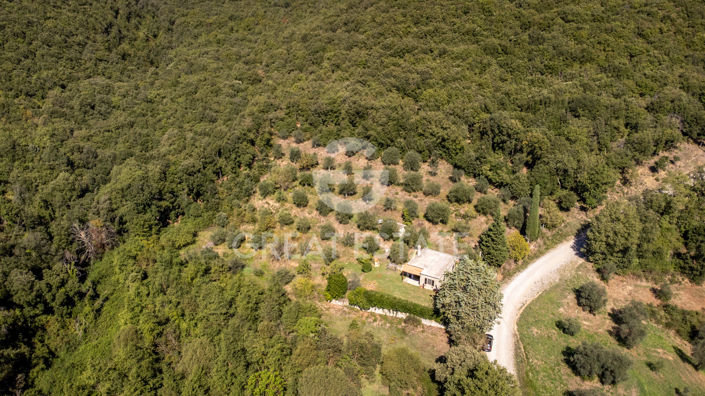 Image No.4-2 Bed Country House for sale