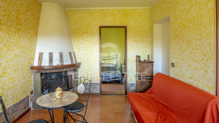 Image No.6-2 Bed Country House for sale