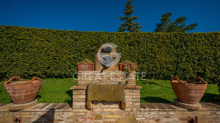 Image No.54-8 Bed Country House for sale