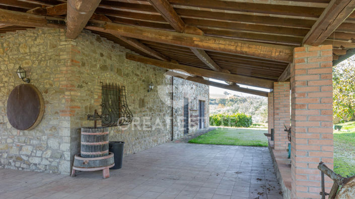 Image No.18-6 Bed Country House for sale