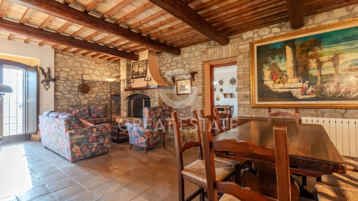 Image No.37-6 Bed Country House for sale