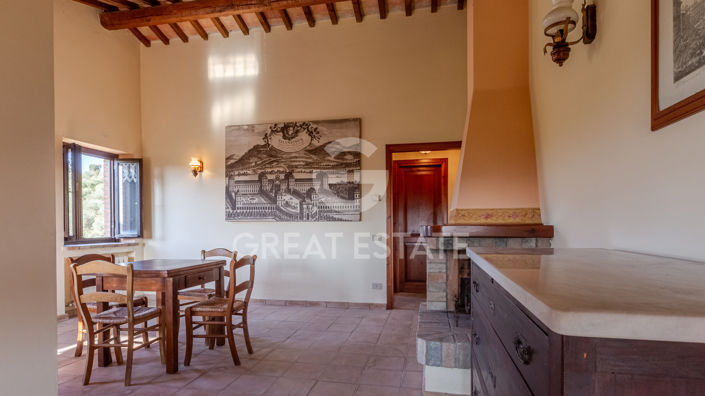 Image No.51-6 Bed Country House for sale