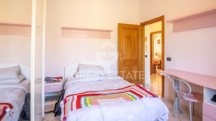 Image No.29-4 Bed Villa for sale