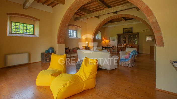 Image No.22-7 Bed Country House for sale